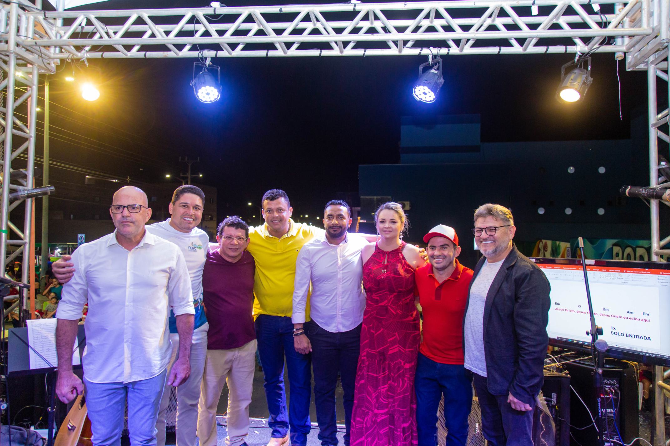 Câmara Municipal de Parauapebas inaugura decoração natalina 2021 - Câmara  Municipal de Parauapebas