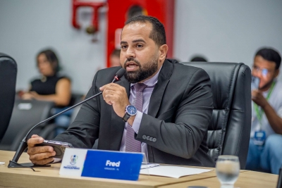 Fred Sanção propõe parceria com a Vale para reconstruir vias do Bairro Nova Carajás e exige "raio-x" da saúde municipal