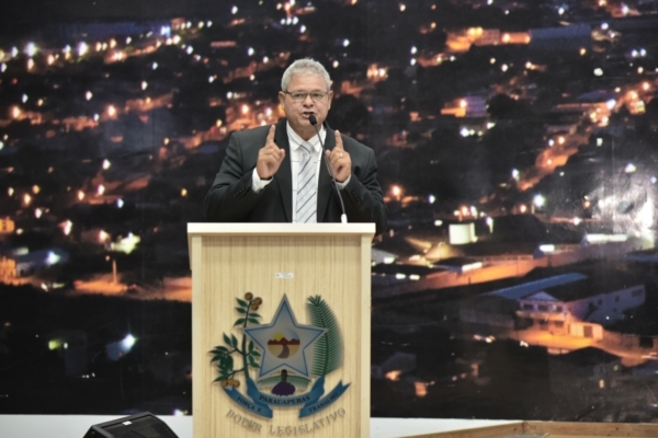 Horácio Martins requer reabertura da Biblioteca do Bairro dos Minérios