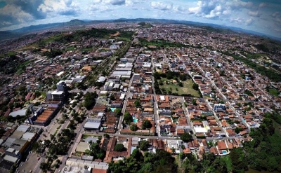 Vereadores solicitam obras de infraestrutura para vários bairros da cidade