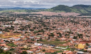 Legislativo aprova concessão de cinco títulos definitivos a possuidores de terrenos urbanos