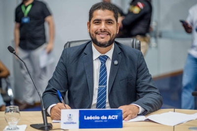 Laécio da ACT sugere digitalização da saúde com prontuário eletrônico e cobra obras de drenagem no Vale dos Carajás