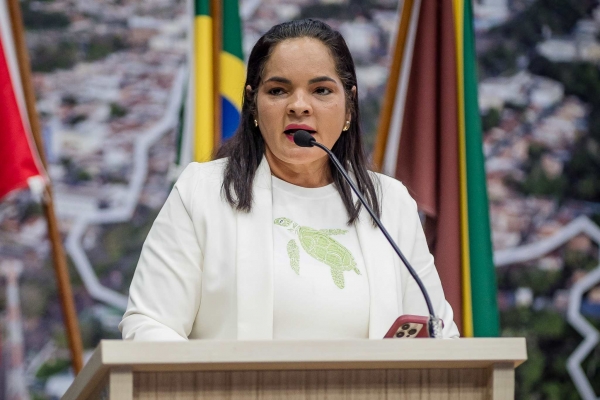 Maquivalda Barros propõe implantação de programa para educação emocional nas escolas e cobra funcionamento do Conselho da Mulher