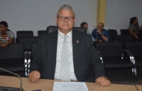 Horácio Martins propõe reforma da praça do Bairro Vale do Sol