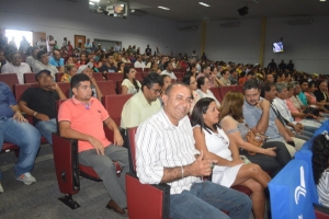 Vereadores solicitam revisão de legislação referente emissão de carteirinhas de meia passagem