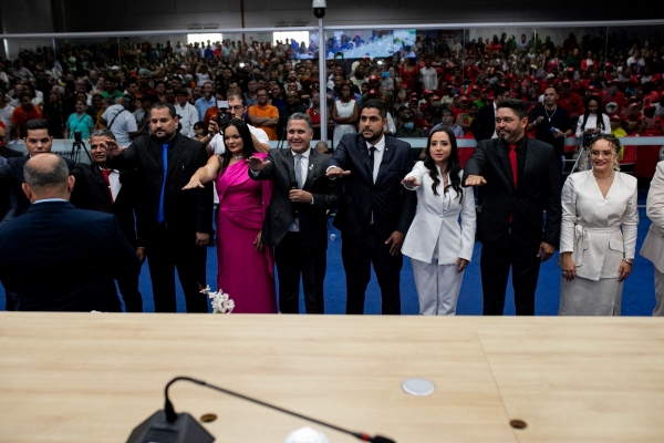 Vereadores, prefeito e vice-prefeito de Parauapebas são empossados na manhã desta quarta-feira
