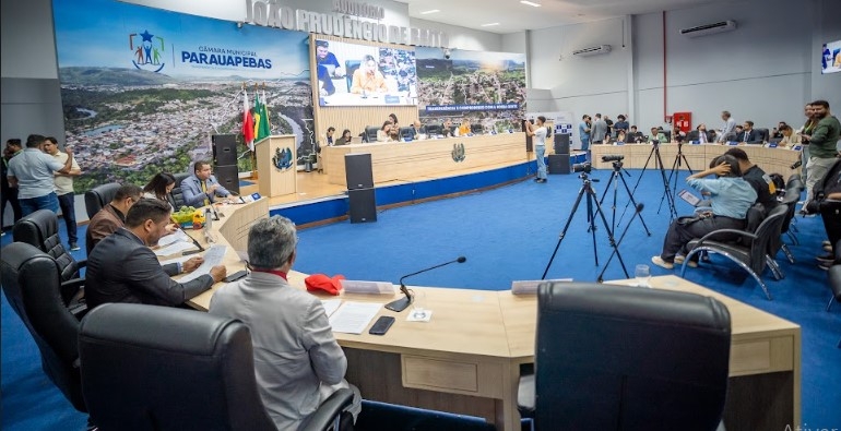 ICâmara aprova reajuste salarial e aumento no auxílio-alimentação para servidores públicos de Parauapebas