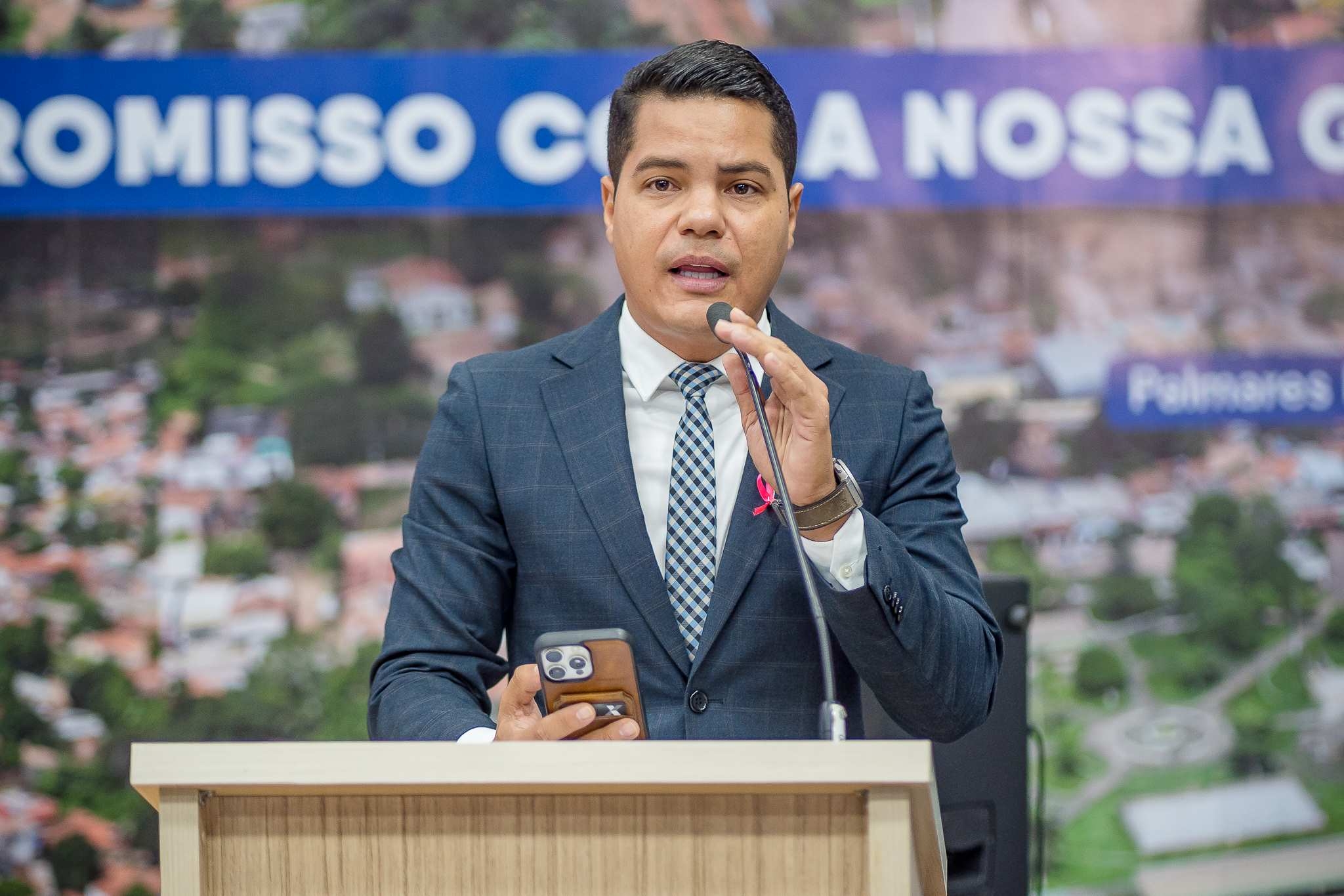 IZé do Bode cobra melhorias no Cemitério Jardim da Saudade II, no Bairro Vila Nova e atuação da Secretaria da Juventude